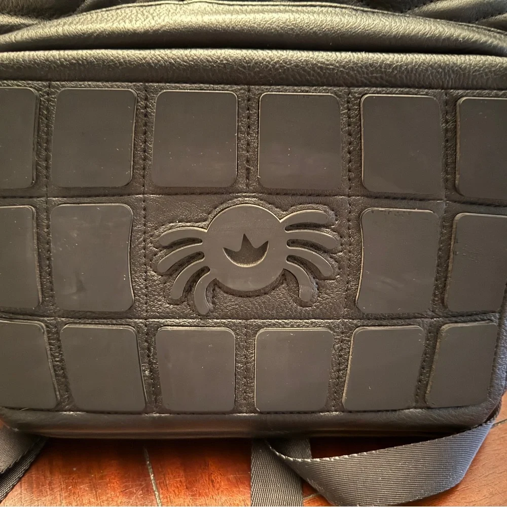 Itzy Ritzy black baby bag backpack
